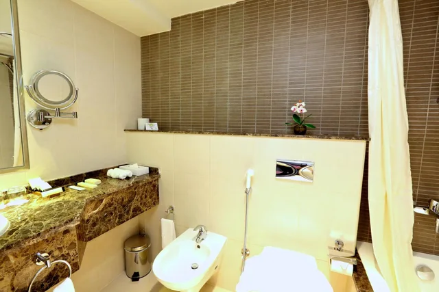 Room, King Bed, Nehal Hotel 9/10