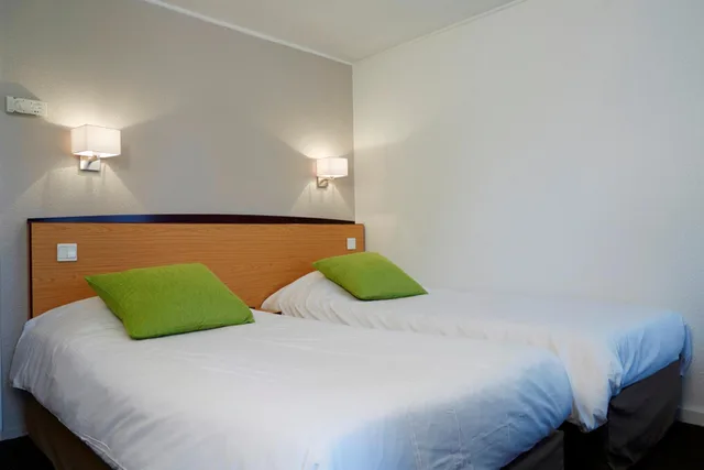 غرفة بسريرين منفصلين، Campanile Lille Ouest Lomme 1/9