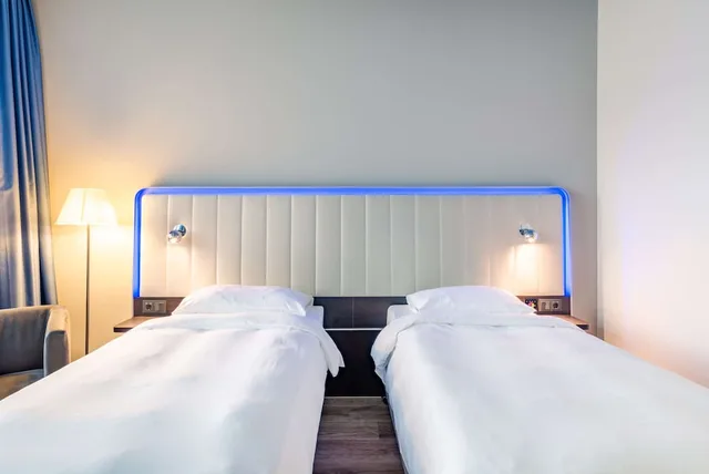 غرفة قياسية بسرير كوين، Park Inn By Radisson Stuttgart 5/8