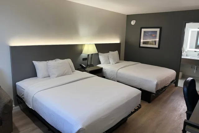 غرفة بسريرين كوين، Baymont by Wyndham Rock Springs 1/5