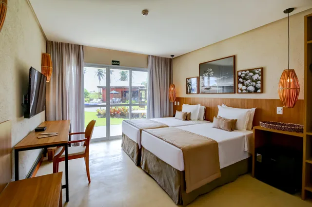 غرفة بإطلالة على المسبح لذوي الإعاقة، Hotel Boutique and Spa Ponta de Inhambupe by Slaviero Hoteis 3/8