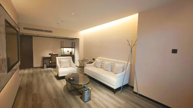 1 Bedroom, Junior Suite, King Bed, SHENZHEN LIDO HOTEL 1/1