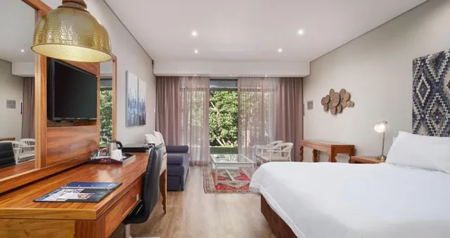 Deluxe Suite, ANEW Resort Hunters Rest Rustenburg 1/12