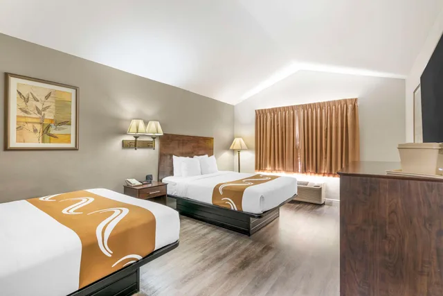 غرفة بسريرين كوين، Quality Inn Conference Center At Citrus Hills 3/5