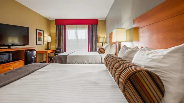 غرفة قياسية بسريرين كوين، Best Western Plus Jackson Downtown-Coliseum 1/7