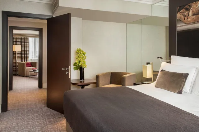جناح تنفيذي بسرير مزدوج، The Lowndes London – A Jumeirah Partner Hotel 2/3