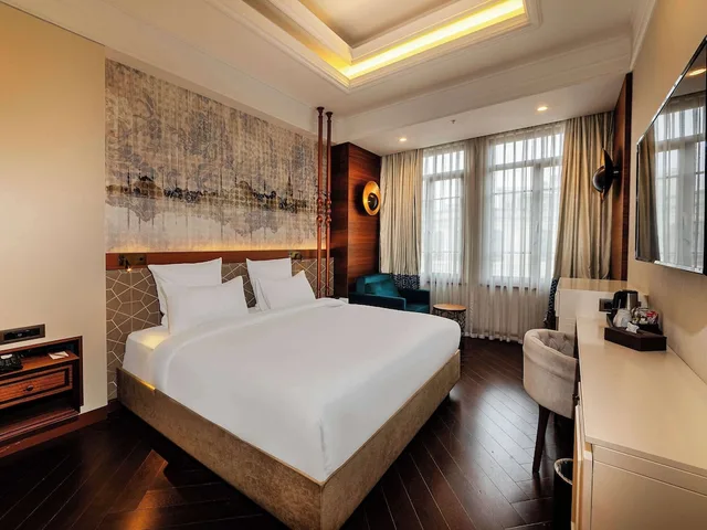 غرفة ديلوكس بسرير مزدوج مع أريكة، Mercure Istanbul Sirkeci 8/10