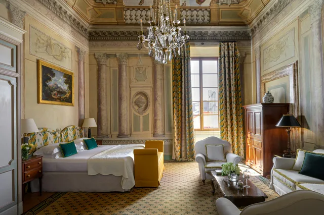 Noble, Junior Suite، Grand Hotel Continental Starhotels 3/6