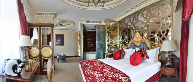 Grand, Deluxe, King Bed, Golden Horn View، DaruSultan Galata 1/3