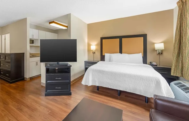 استوديو ديلوكس بسرير كوين مع أريكة، Extended Stay America West Palm Beach Northpoint Corporate Park 7/10