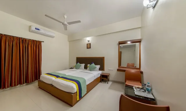 غرفة ديلوكس بسريرين منفصلين، Treebo Trend Sam Residency 4/10