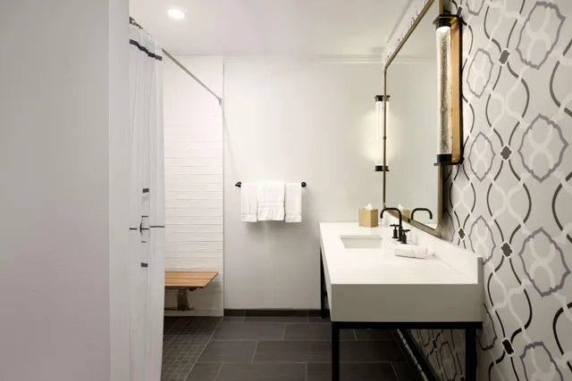 غرفة، Hayes Mansion San Jose, Curio Collection by Hilton 3/4