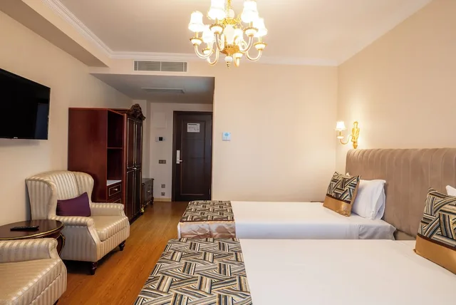 Standard Twin room Back View، Panorama Lisi Grand Hotel 4/6