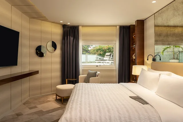 1 Bedroom, Premium, Suite, Le Meridien Dubai Hotel and Conference Centre 1/8