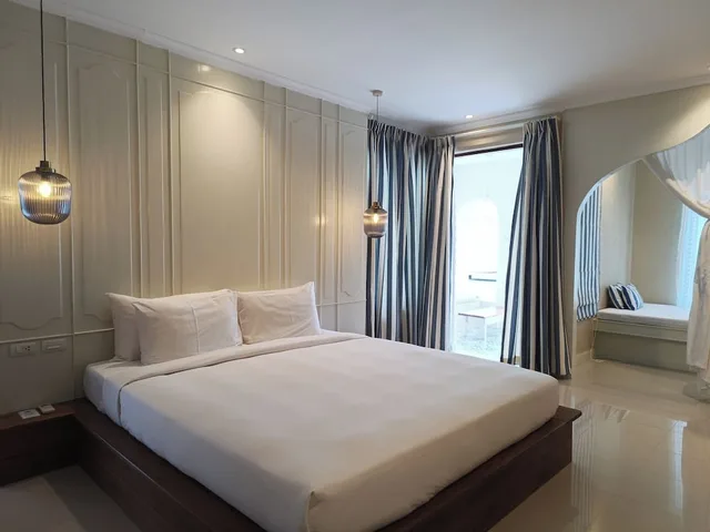 Quayside, Suite, King Bed, Riverside, Bathtub, River View، The Oia Pai Resort And Spa 3/10