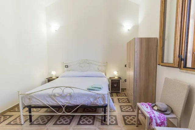 غرفة بسرير كوين، B&B Corte Antica 4/10