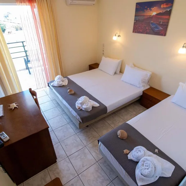غرفة أساسية ثلاثية، Hotel Iraklis 2/8