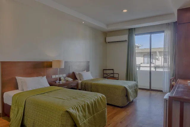 غرفة قياسية بسريرين منفصلين، Mansion Garden Hotel 1/2