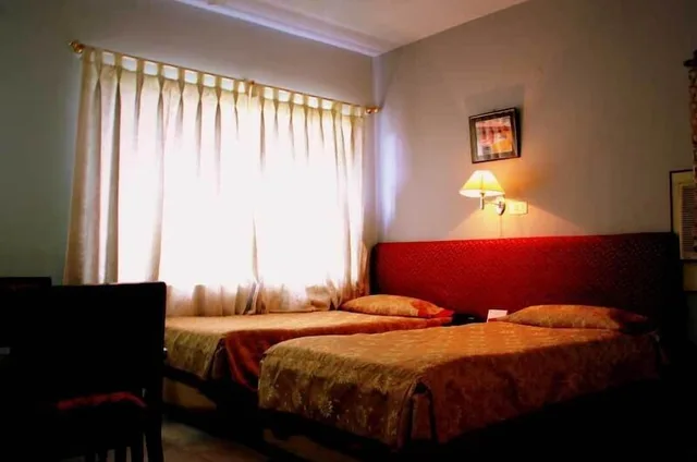 غرفة ديلوكس بسريرين منفصلين بإطلالة على المدينة، Pallavi International Hotel 1/3