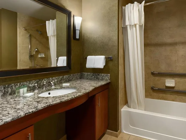 استوديو بسرير كينج مع أريكة لذوي الإعاقة، Homewood Suites By Hilton Fort Smith 3/5