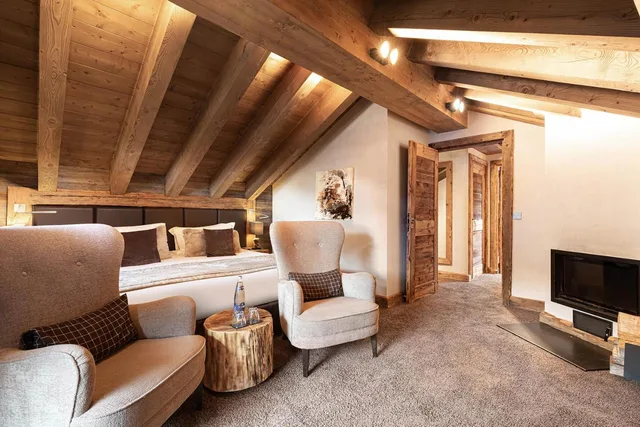 Alpine, Junior Suite، Le Kaila 2/6