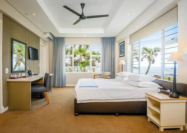 غرفة عائلية بسرير مزدوج وسرير بطابقين، BLUE MARLIN HOTEL 4/10