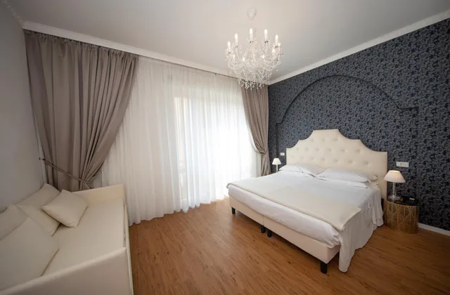 غرفة سوبيريور عائلية بسرير بطابقين وسرير كوين في الملحق، Hotel Re Enzo 3/12
