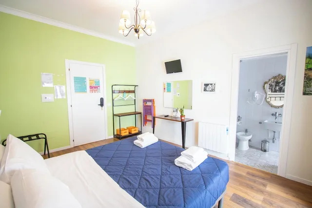 Economy, Double Bed, Ostello Bello Napoli 8/10