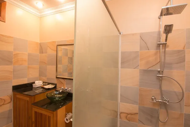 جناح بسرير كينج بشرفة، Bb Angkor Residence 4/5