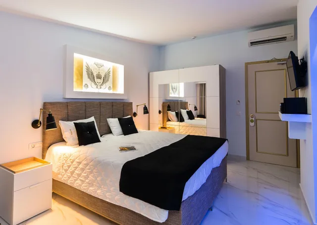 غرفة سوبيريور بسرير مزدوج أو سريرين منفصلين، Ionis Art Hotel 2/5
