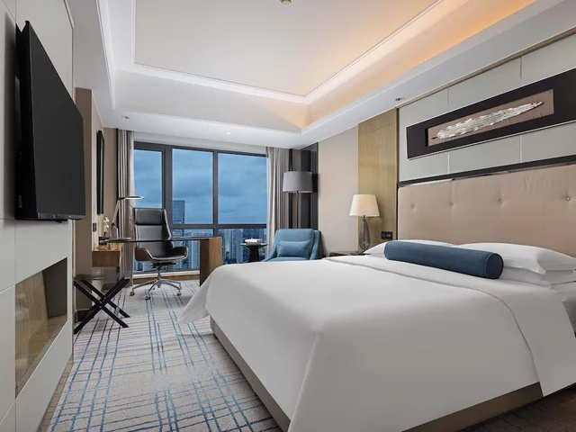 غرفة تنفيذية بسرير كينج، Pullman Shanghai Jing An 1/10