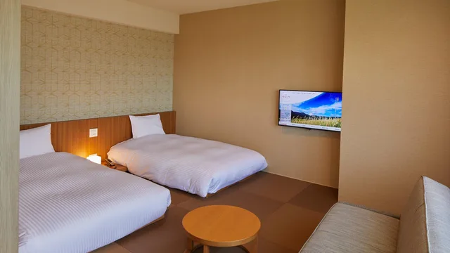 غرفة قياسية بسريرين منفصلين بإطلالة على الجبل، Hakone Yutowa 1/1