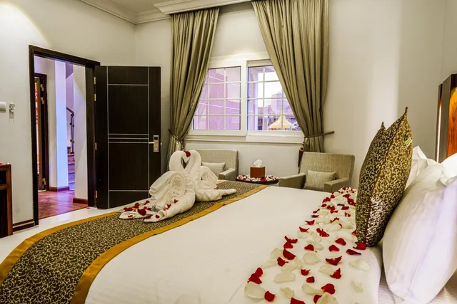 فيلا ملكية بـ4 غرف نوم، منتجع واحة ميرال الطائف(Meral Oasis Resort Taif) 9/10