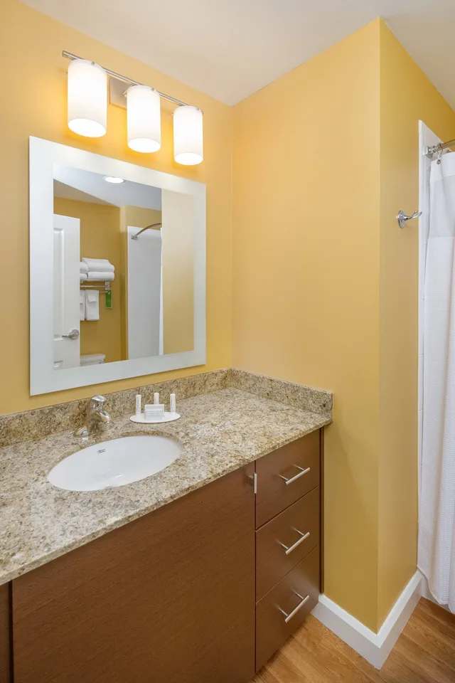استوديو بسرير كينج مع أريكة، Towneplace Suites Portland Vancouver 5/7