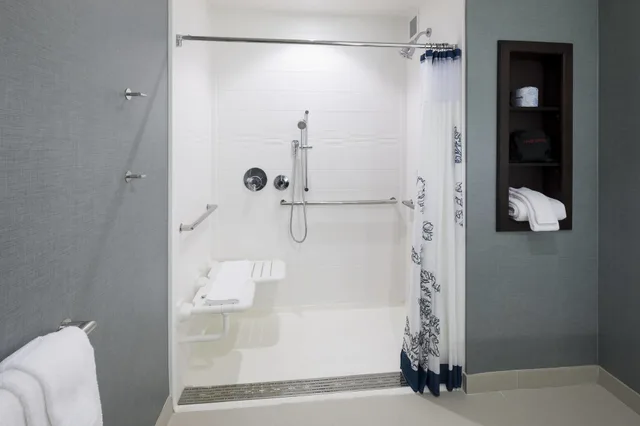 جناح استوديو بسرير كينج مع أريكة، Residence Inn Clearwater Beach 1/2