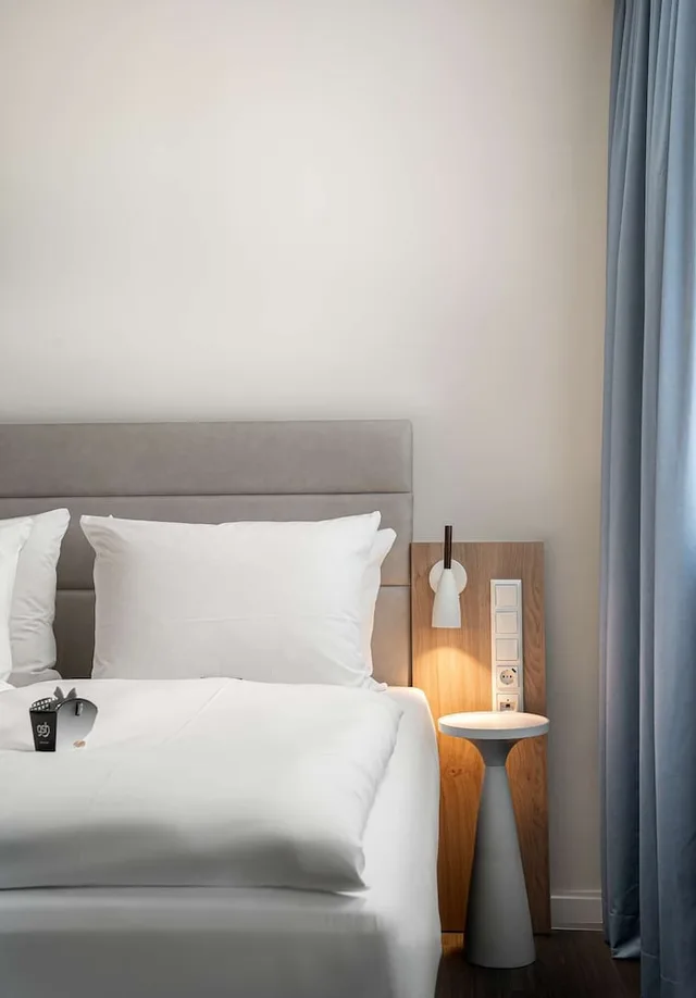 شقة ديلوكس بسرير مزدوج، elaya hotel oberhausen, Trademark by Wyndham 1/3