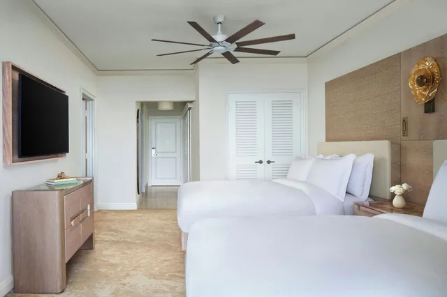 2 Bedrooms, Suite, Ocean Front, The Ritz Carlton Key Biscayne 1/3