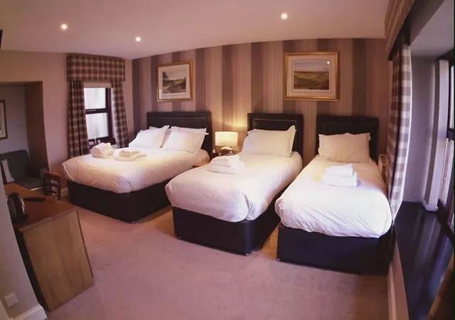Deluxe, Suite, King and Twin Beds, The Inn At Kingsbarns 2/10