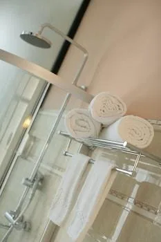 شقة ديلوكس مع أريكة، The Residence Suite Hotel 1/1