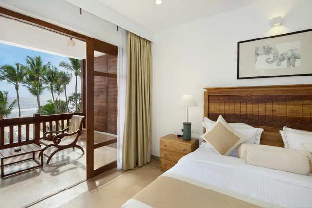 Super, Deluxe, Double Bed, Sea View, Balcony، Lucky Elephant Hotel 1/1