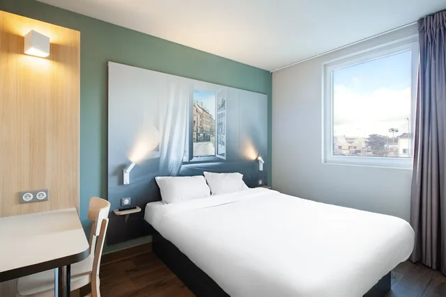 غرفة بسرير مزدوج لذوي الإعاقة، B&B Hotel Meaux 3/3