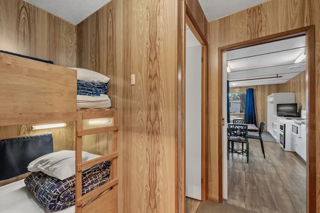Studio, Cabin، Discovery Parks Hobart 3/3