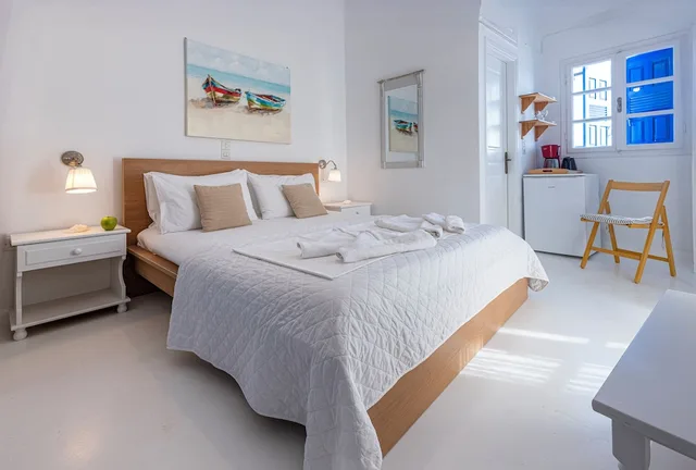 غرفة بسرير مزدوج بإطلالة على البحر، Heliotropio Studios & Apartments 4/10