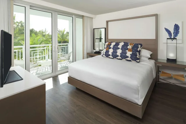 جناح بغرفتي نوم بمطبخ لذوي الإعاقة، Baker's Cay Resort Key Largo, Curio Collection by Hilton 1/3
