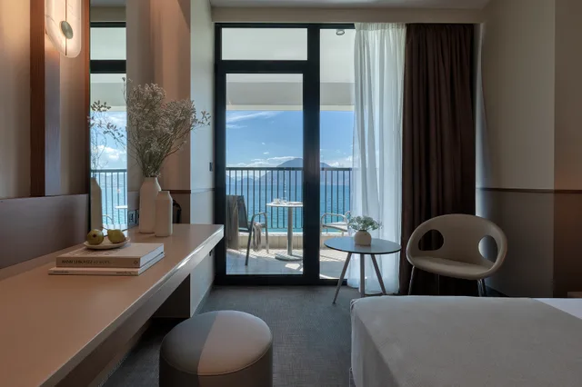 غرفة بسرير مزدوج أو سريرين منفصلين بإطلالة على البحر، Achaia Beach Hotel, Vassilicos House of Hospitality 10/10