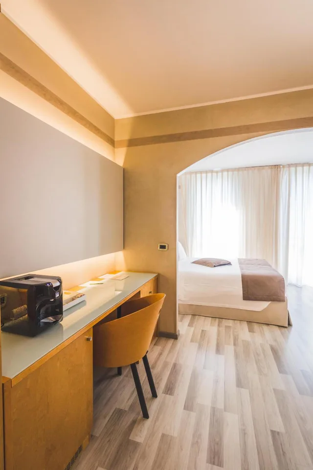 جناح جونيور بجاكوزي، Park Hotel Ai Pini 9/10