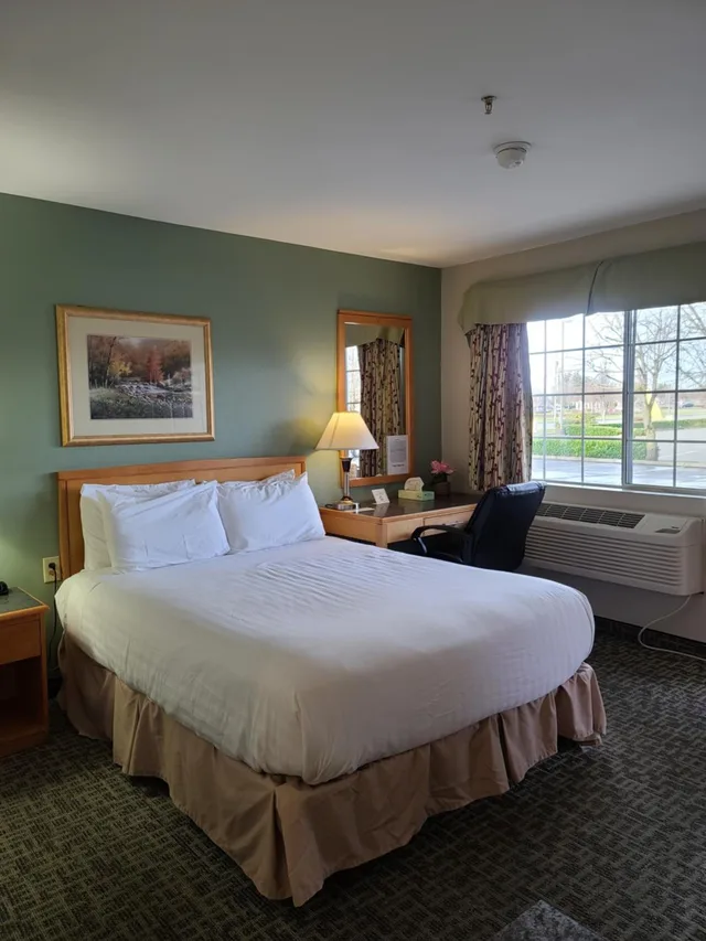 غرفة بسرير كوين، Tulip Inn 3/10
