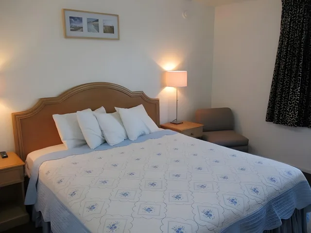 غرفة بسرير كينج، City Center Hotel 1/2
