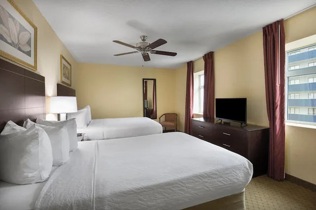 3 Bedrooms, Condo, Deluxe, Ocean Front, Kitchen، Grand Atlantic Ocean Resort 3/6
