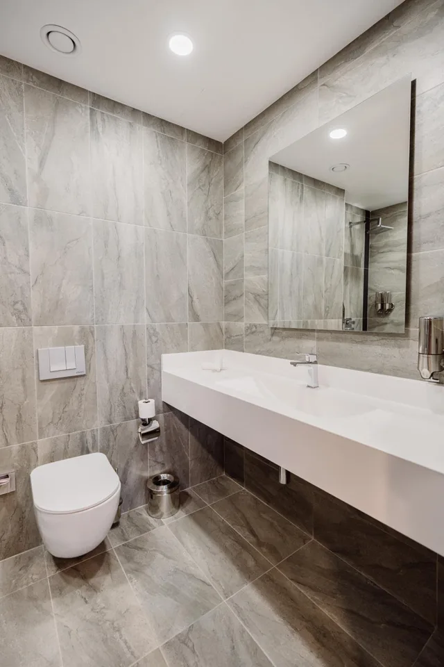 غرفة عائلية بسرير كينج وسرير كوين، Best Western Plus Batumi 6/7